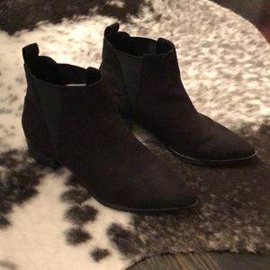 Old Navy Shoes - Old Navy Black Booties Old Navy Shoes - Old Navy Black Booties